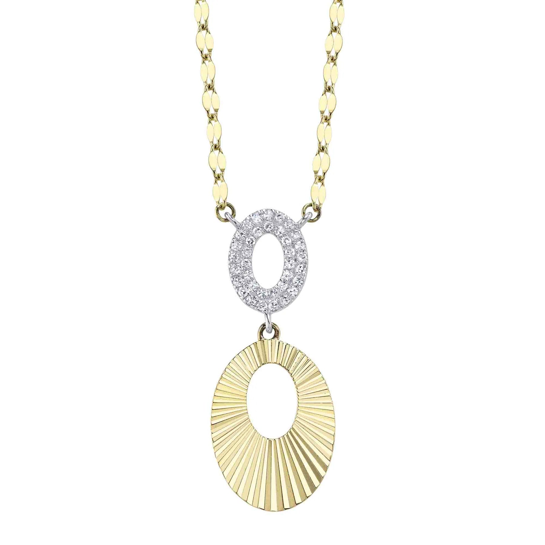 Fold knot necklaces-Diamond Pave Oval Sparkle Chain Necklace