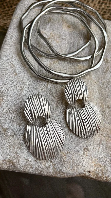 Worn coin earrings-Samera Statement Dangle Earring - Silver