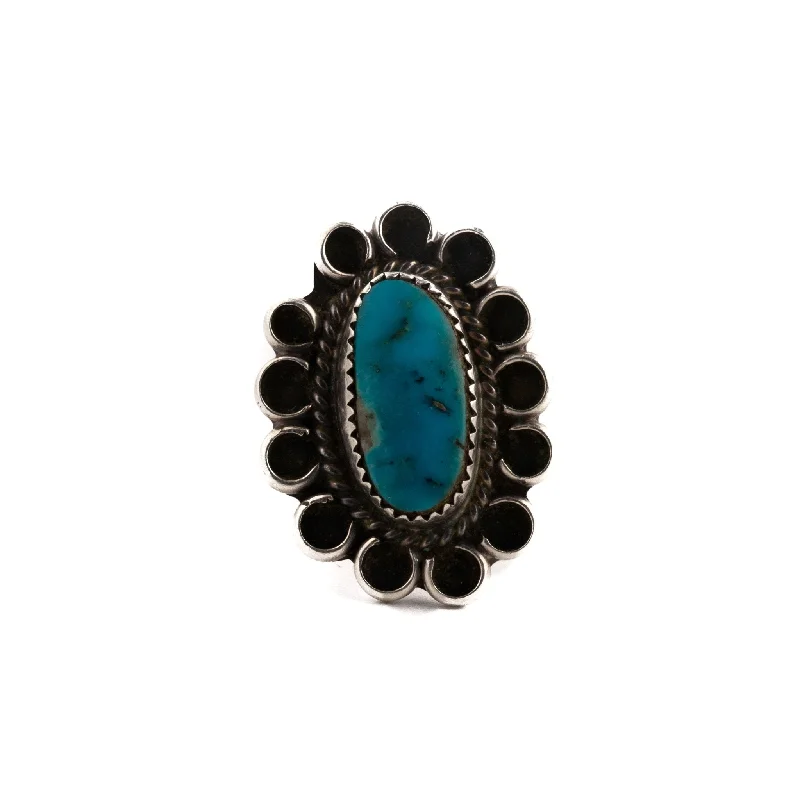 Scalloped 1970s Kingman Ring