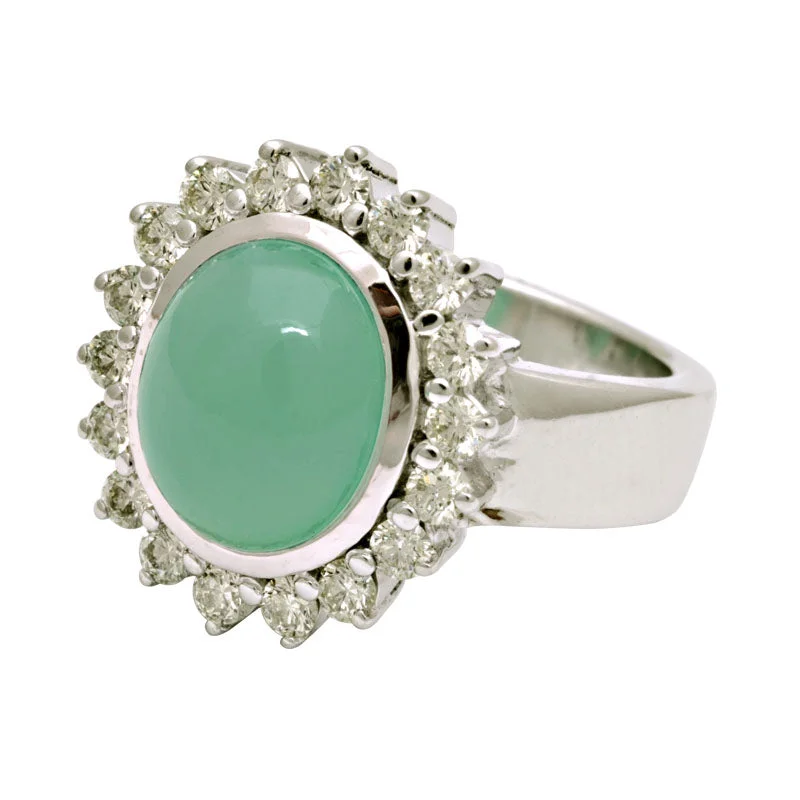 Ring-Chrysoprase and Diamond