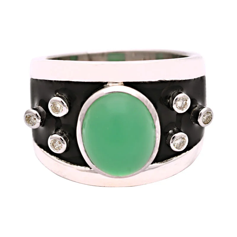 Ring-Chrysoprase and Diamond (Enamel)