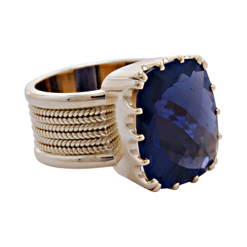 Ring-Iolite