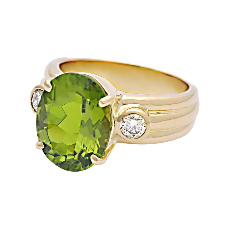 Ring-Peridot and Diamond