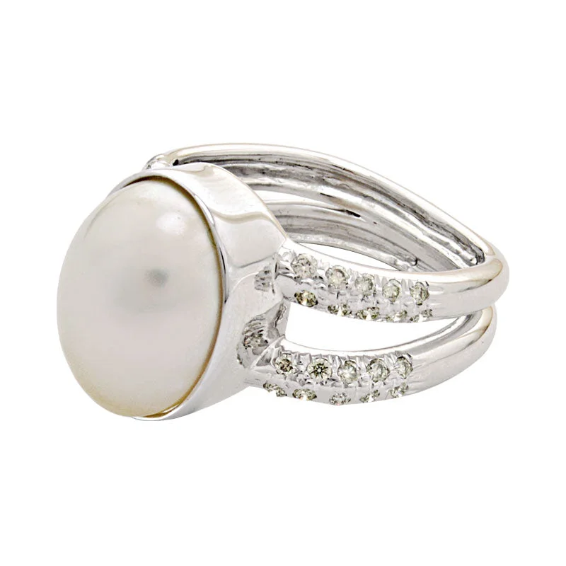 Ring-South Sea Pearl and Diamond