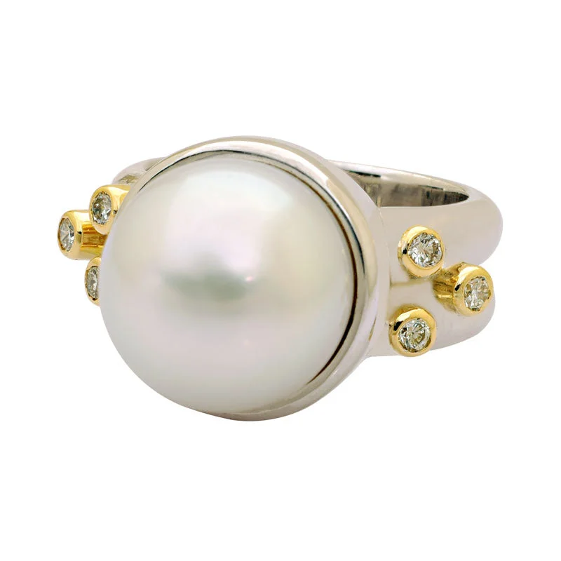 Ring-South Sea Pearl and Diamond