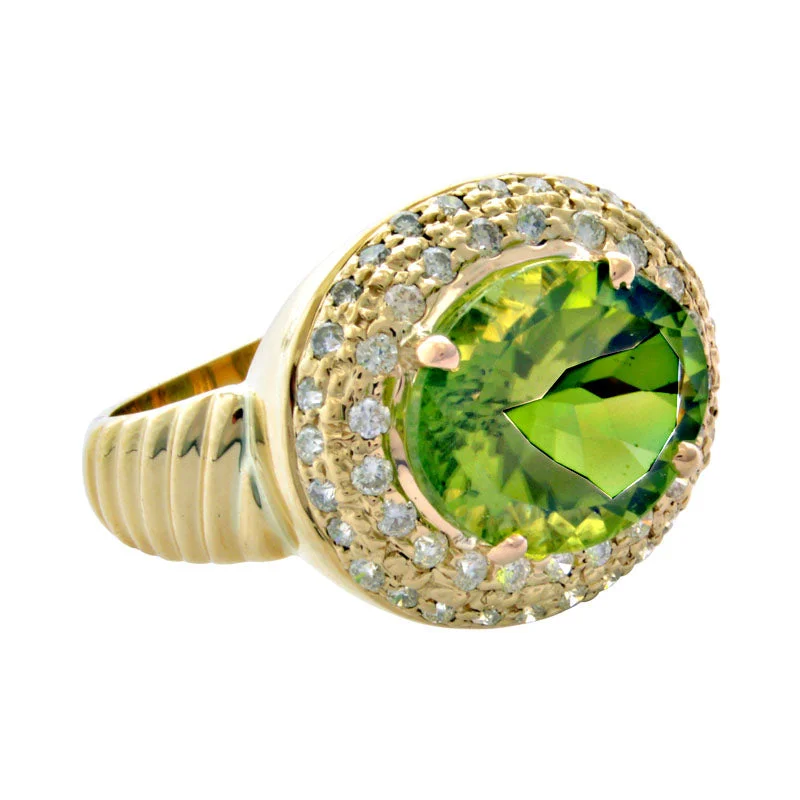 Ring-Peridot and Diamond