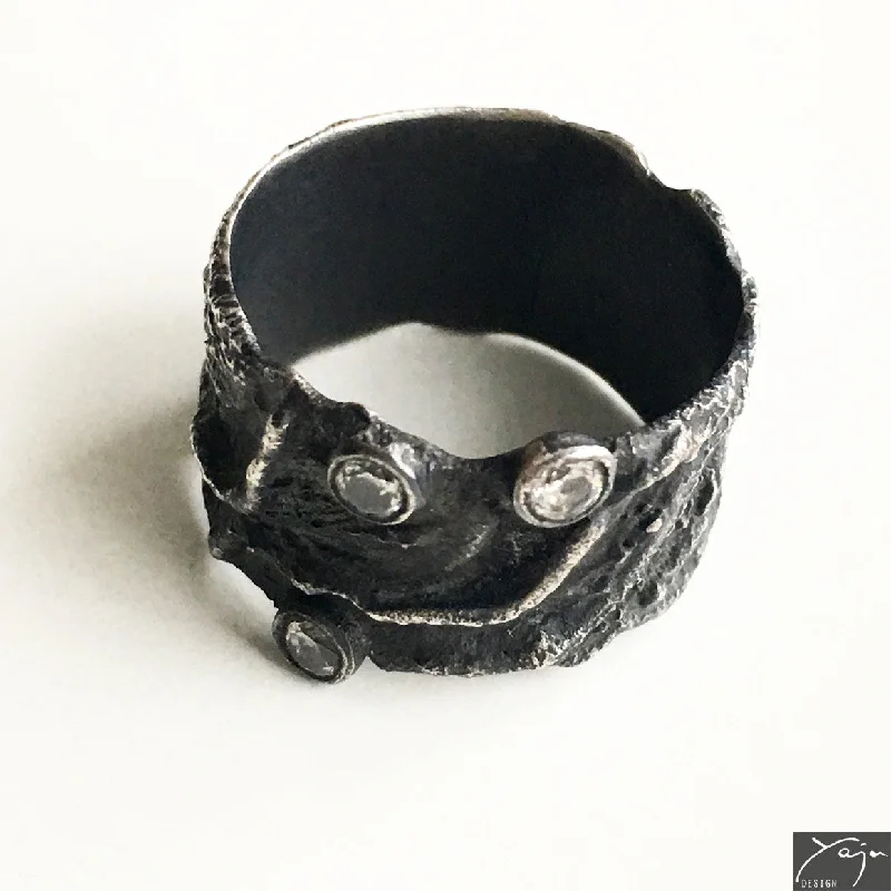 Silver & Zircon Ring No.5