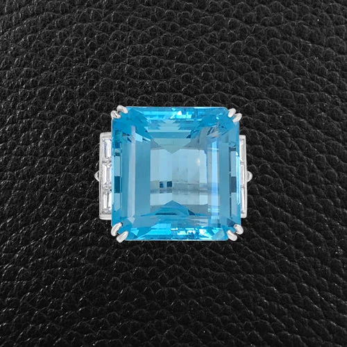 Aquamarine & Diamond Estate Ring