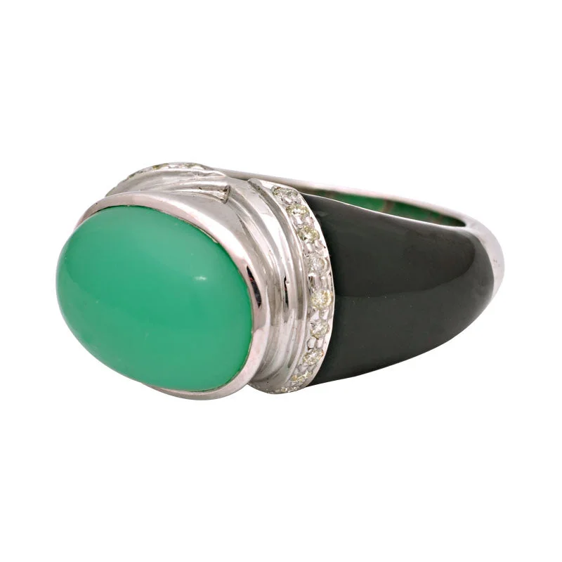 Ring-Chrysoprase and Diamond (Enamel)