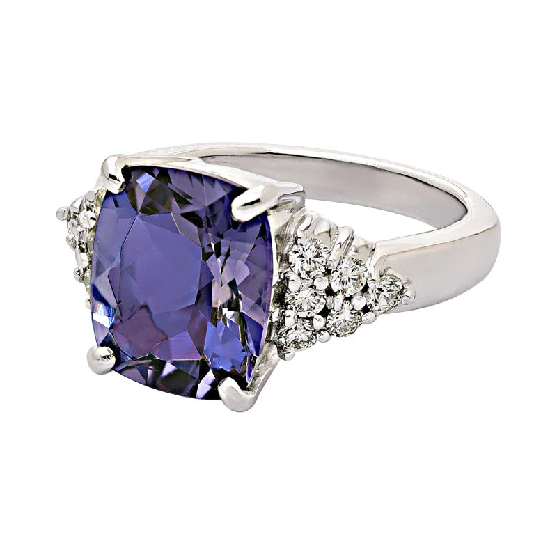 Ring-Iolite and Diamond