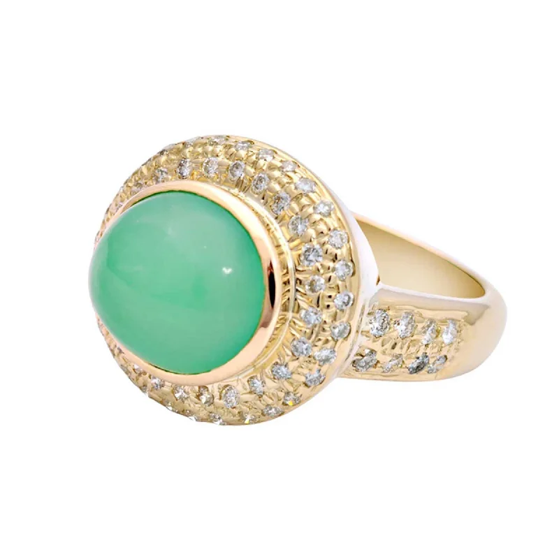 Ring-Chrysoprase and Diamond