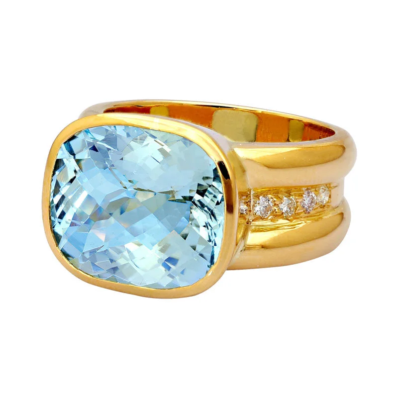 Ring-Aquamarine and Diamond