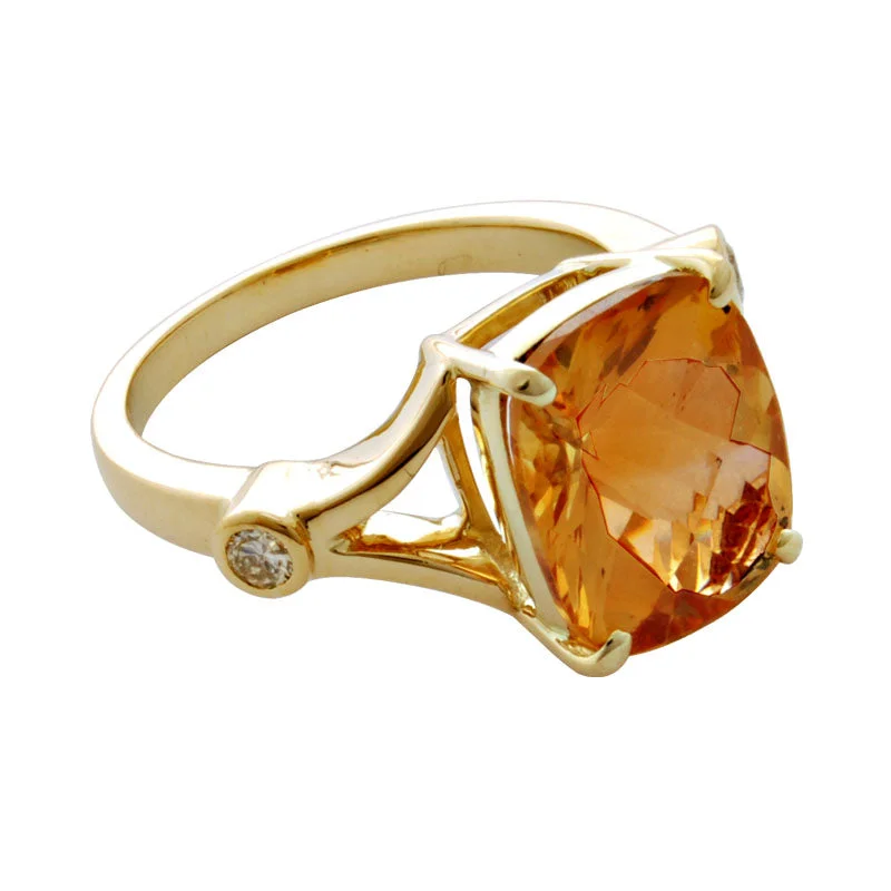 Ring-Citrine and Diamond