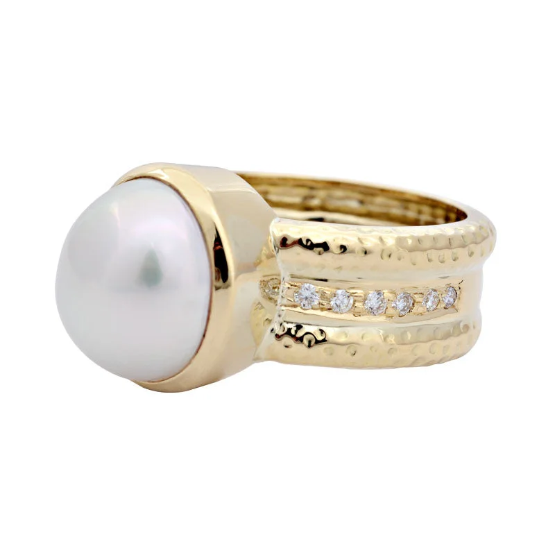 Ring-South Sea Pearl and Diamond