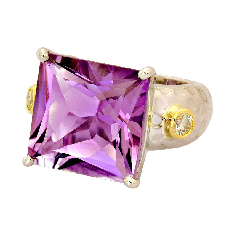 Ring-Amethyst and Diamond